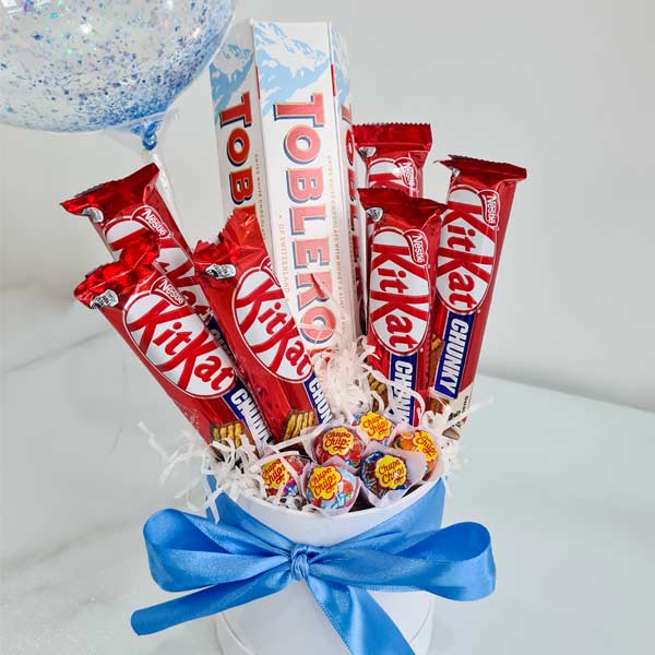 Sweet-Tooth-Balloon-Snack-Box-close-up