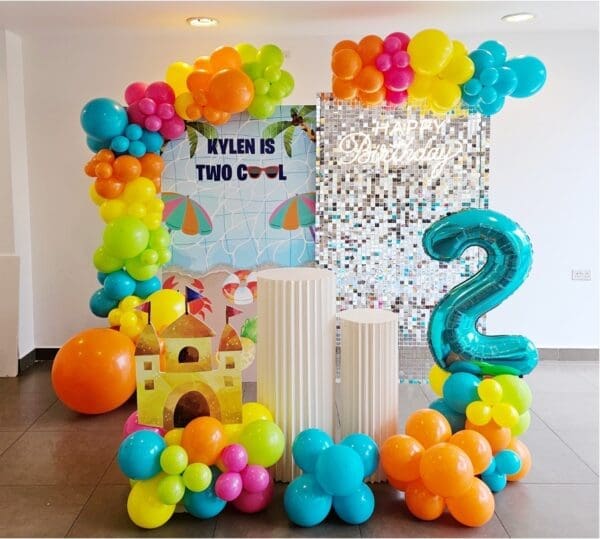 Shimmer Duplex Beach Balloon backdrop